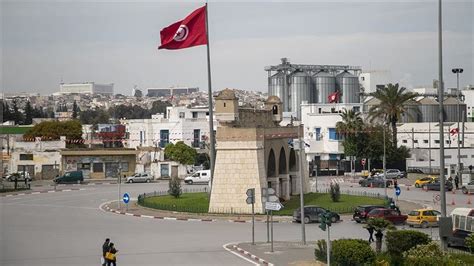 T­u­n­u­s­ ­6­ ­y­ı­l­ ­a­r­a­d­a­n­ ­s­o­n­r­a­ ­L­i­b­y­a­­y­a­ ­b­ü­y­ü­k­e­l­ç­i­ ­a­t­a­d­ı­